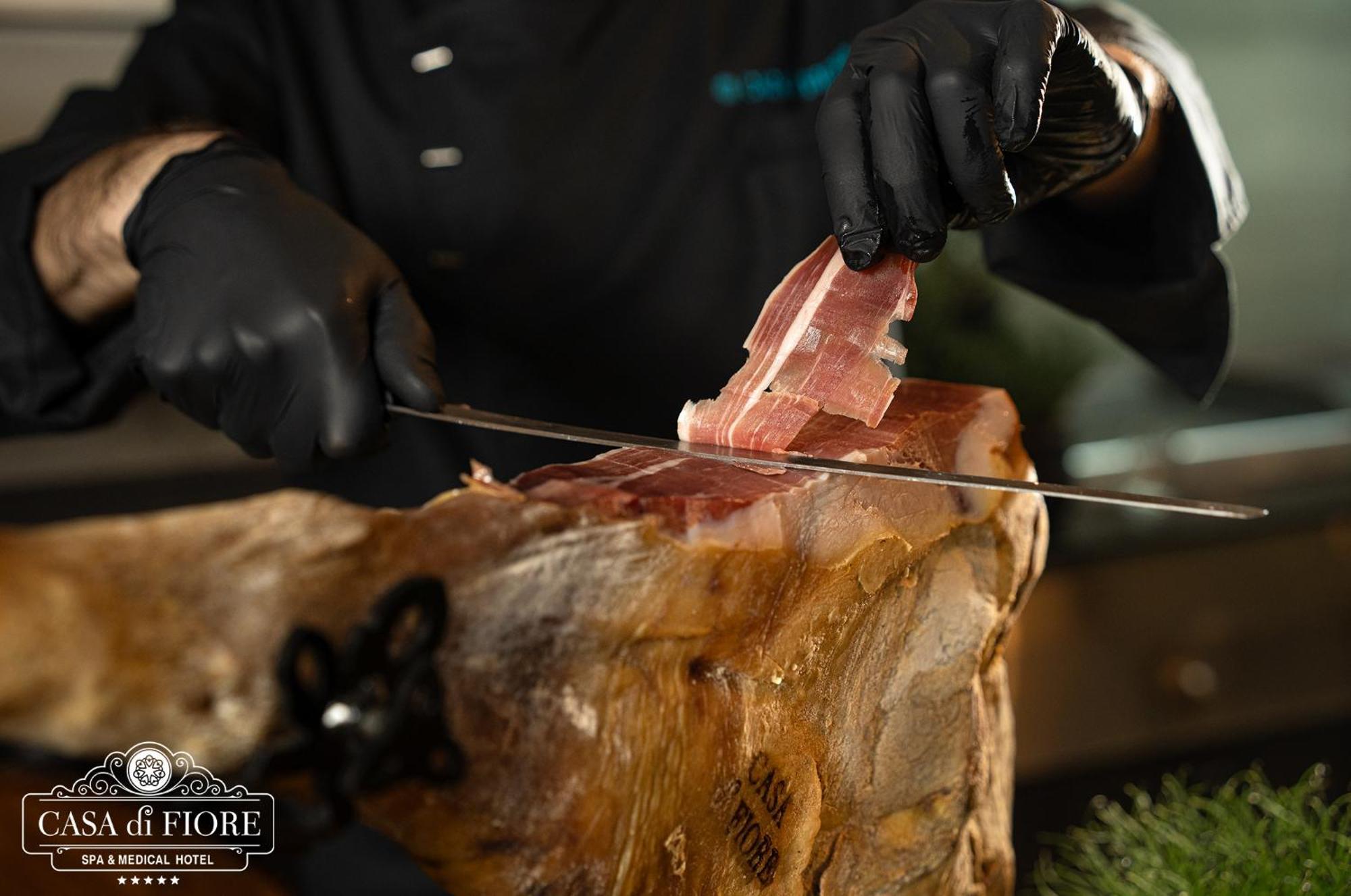 Casa Di Fiore Spa And Medical Hotel, Mineral Pools & Private Beach Kranevo Luaran gambar Slicing ham